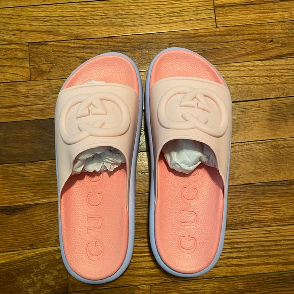 Gucci slides - Picture 3 of 3